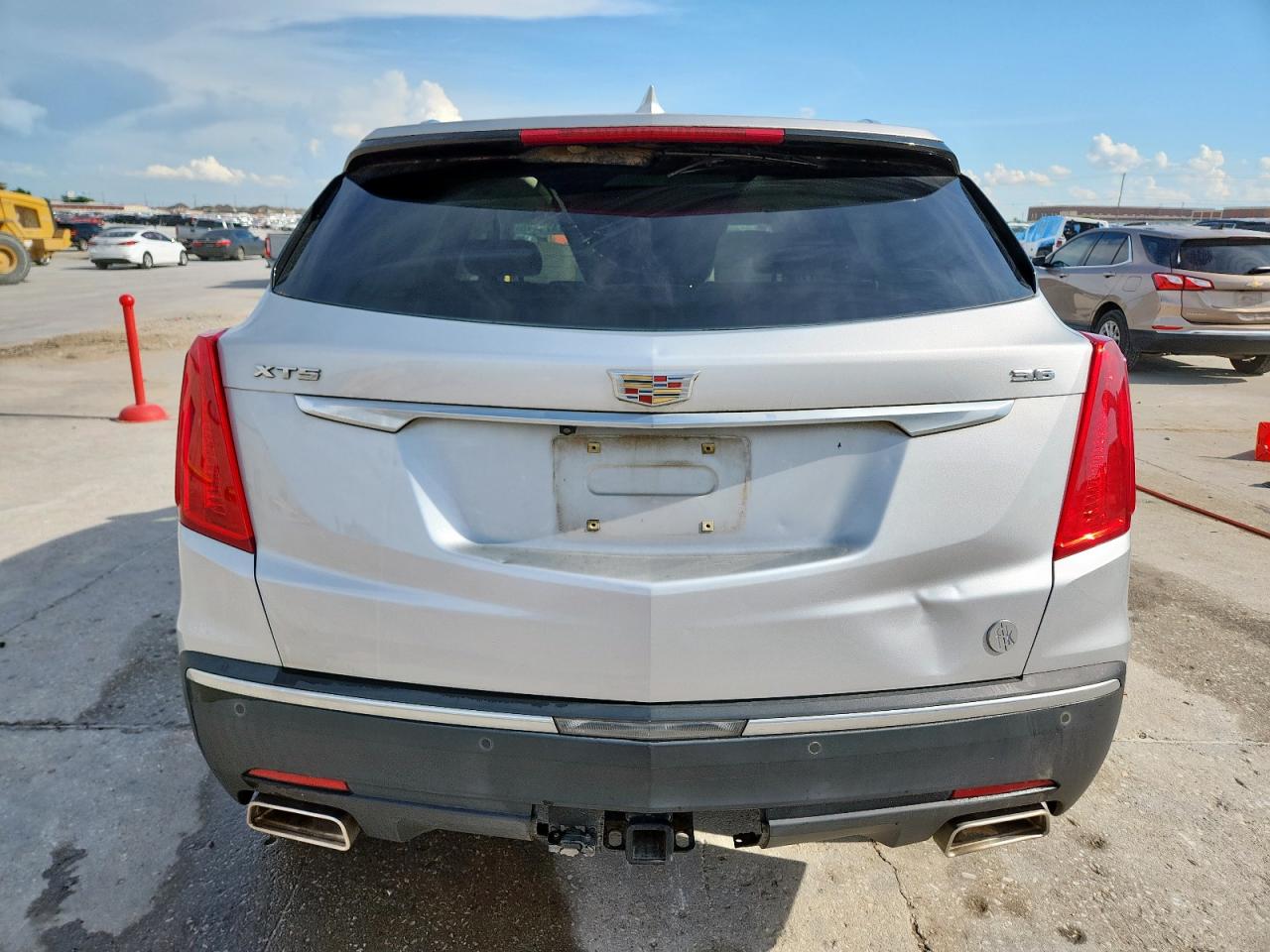 2017 Cadillac Xt5 Luxury VIN: 1GYKNBRS2HZ159582 Lot: 62429475