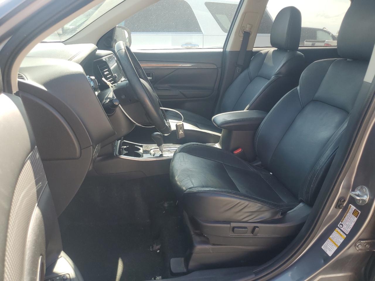 2019 Mitsubishi Outlander Se VIN: JA4AZ3A37KJ001304 Lot: 62722155