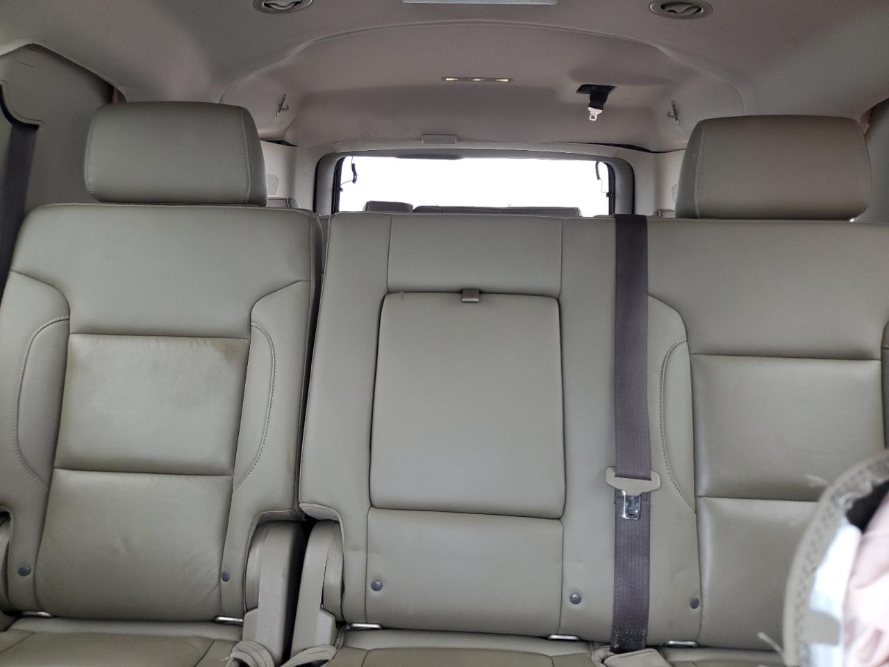 2019 Chevrolet Suburban K1500 Lt VIN: 1GNSKHKCXKR281688 Lot: 62031335