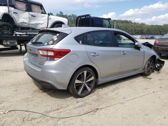  SUBARU IMPREZA 2018 Серебристый