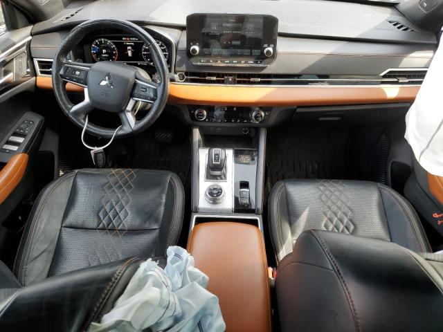  MITSUBISHI OUTLANDER 2023 Черный