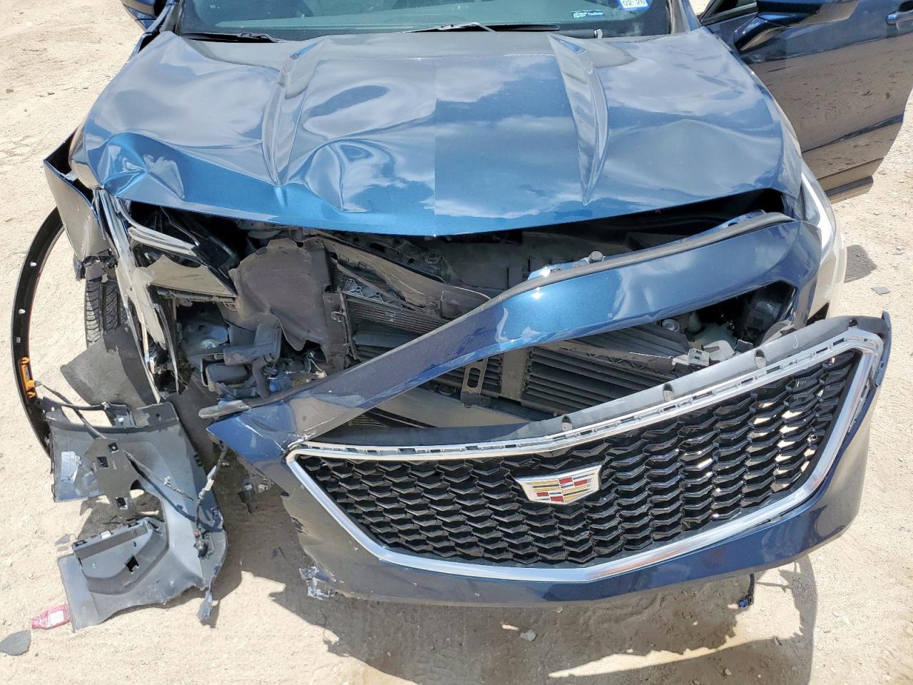 2020 Cadillac Xt4 Sport VIN: 1GYFZER40LF129760 Lot: 62592775