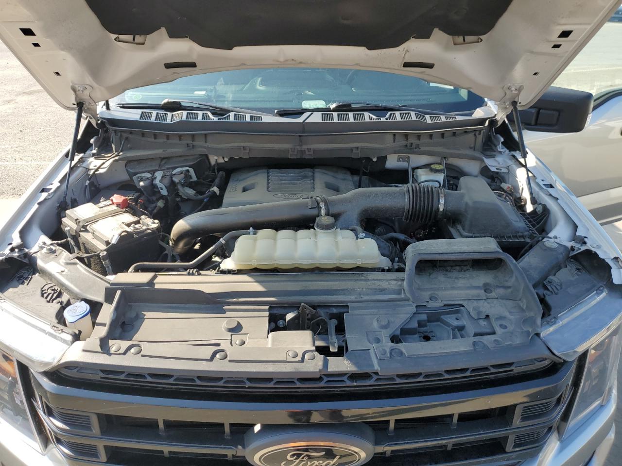 2022 Ford F150 Supercrew VIN: 1FTFW1E89NFC05477 Lot: 62544745