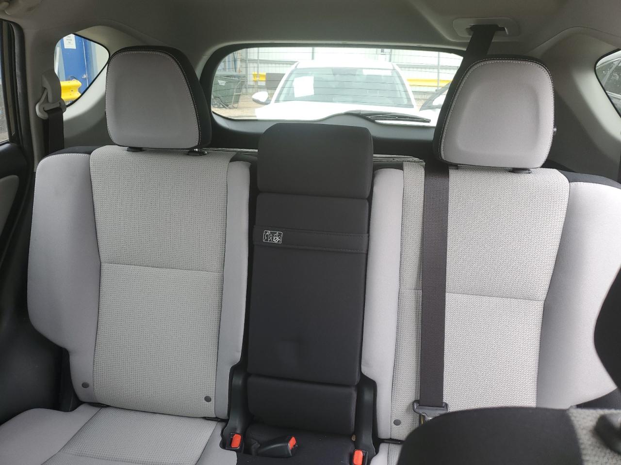 JTMRJREV6JD157913 TOYOTA RAV4 2018