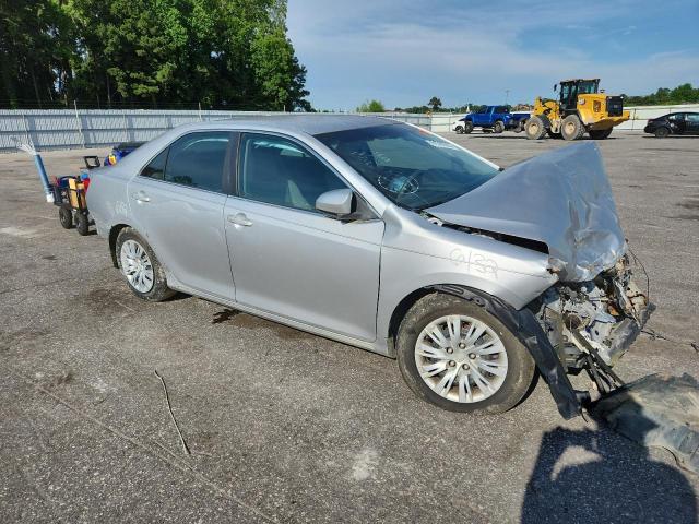 Sedans TOYOTA CAMRY 2012 Silver