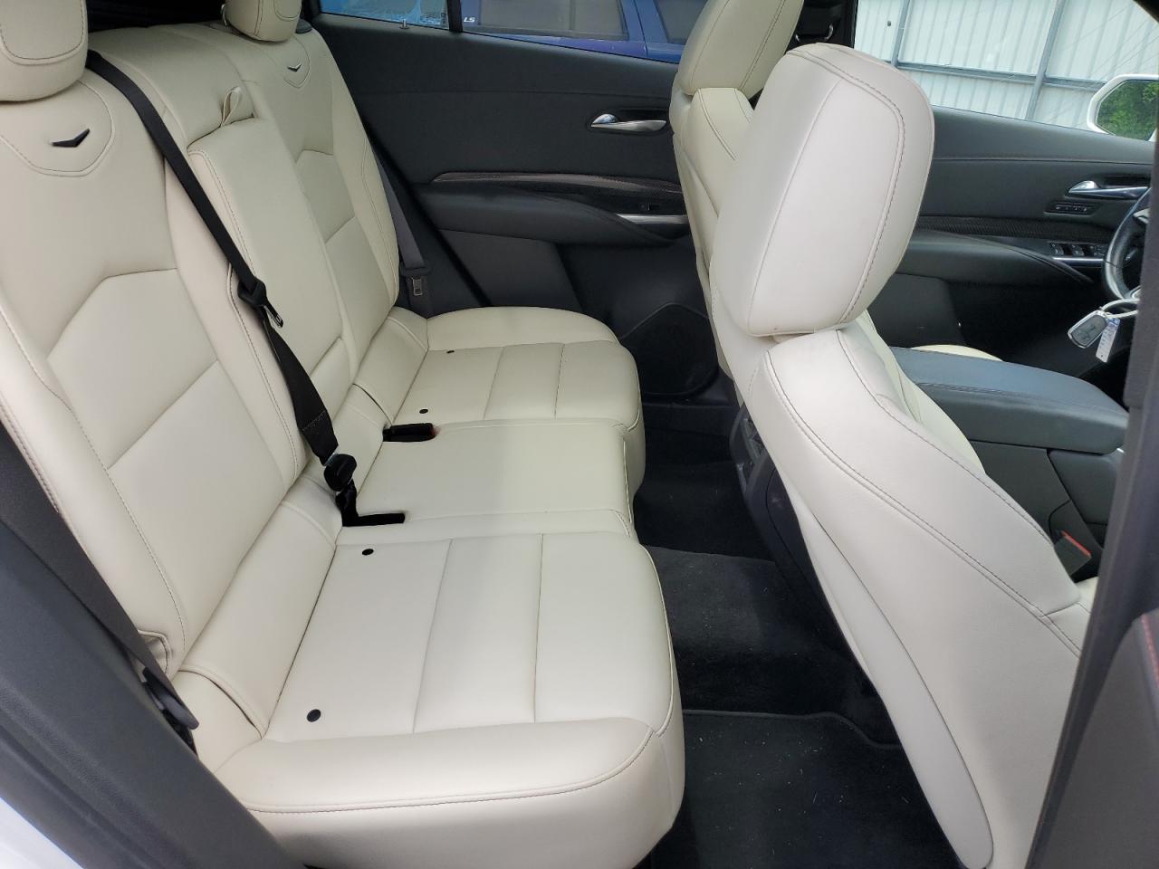 2019 Cadillac Xt4 Sport VIN: 1GYFZER44KF210582 Lot: 61272015