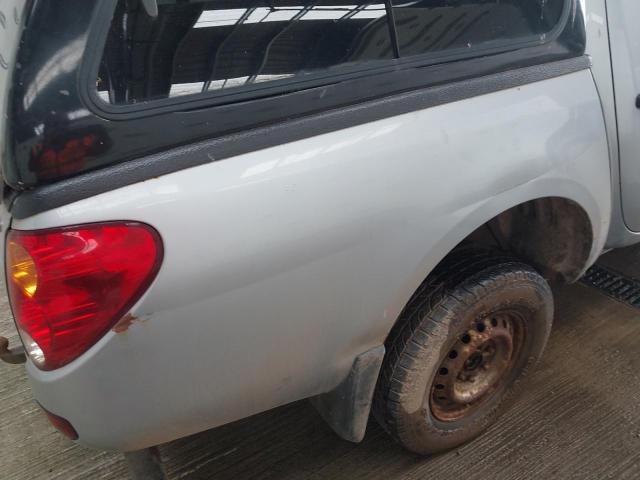 2009 MITSUBISHI L200 4WORK