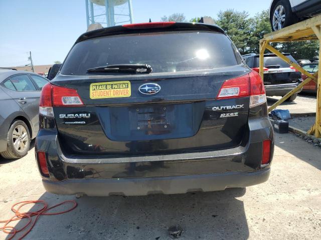  SUBARU OUTBACK 2013 Czarny