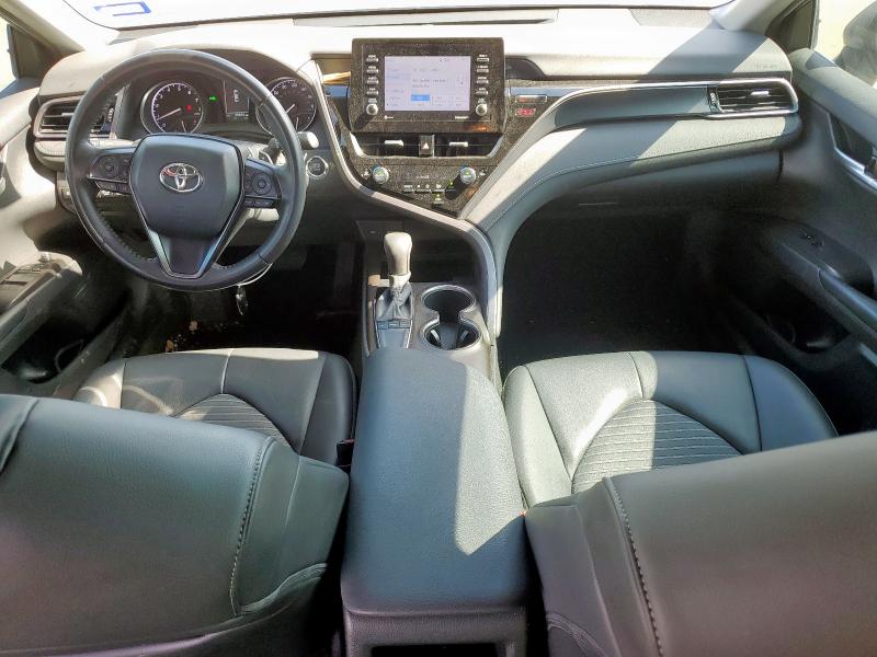  TOYOTA CAMRY 2023 Серебристый