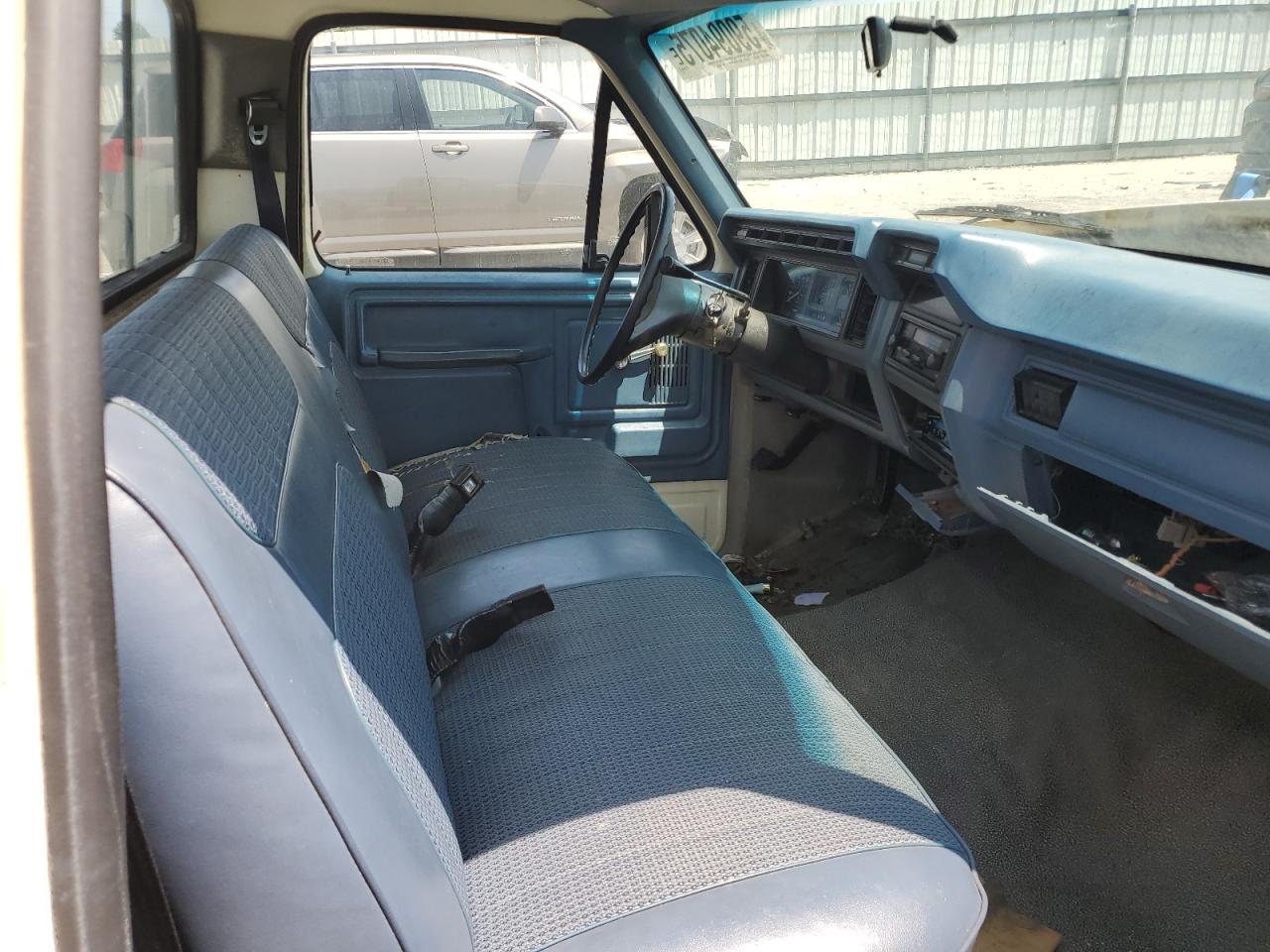 1985 Ford F150 VIN: 1FTCF15N2FNA79690 Lot: 59094075