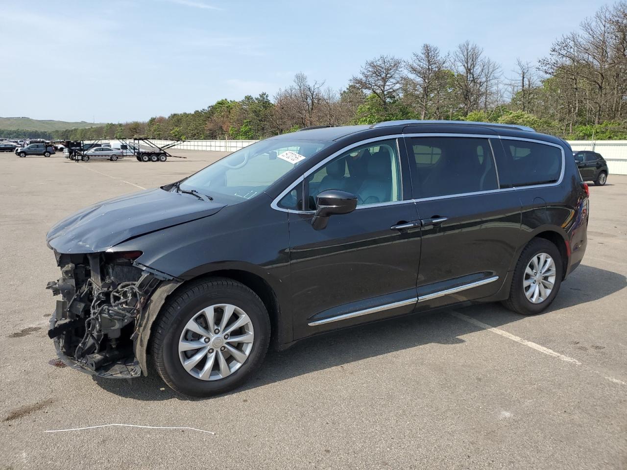 2018 Chrysler Pacifica Touring L de vânzare în Brookhaven, NY - Front End