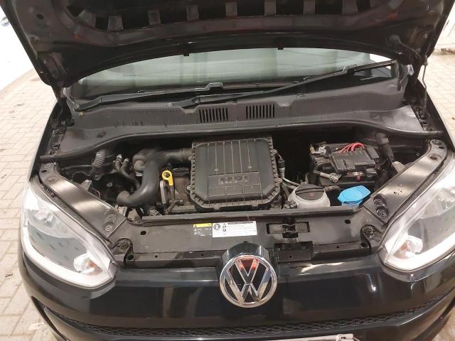 2014 VOLKSWAGEN MOVE UP