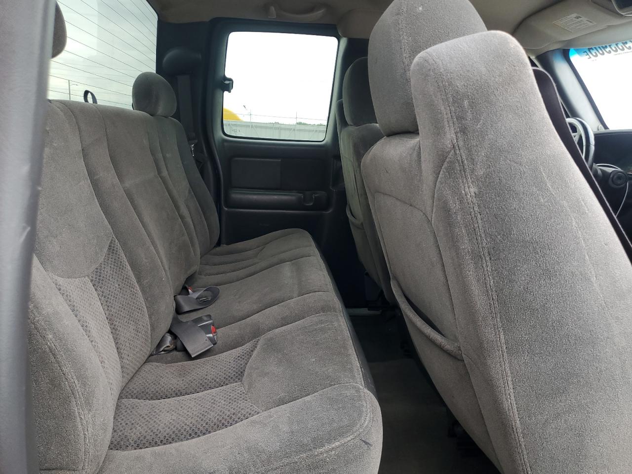 2004 Chevrolet Silverado K1500 VIN: 2GCEK19T341318577 Lot: 62933905