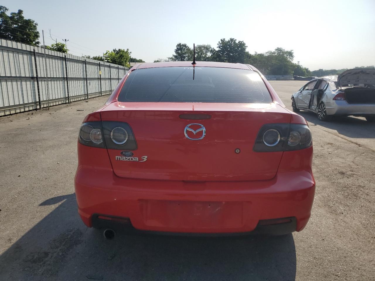 2007 Mazda 3 S VIN: JM1BK323471662602 Lot: 61371515