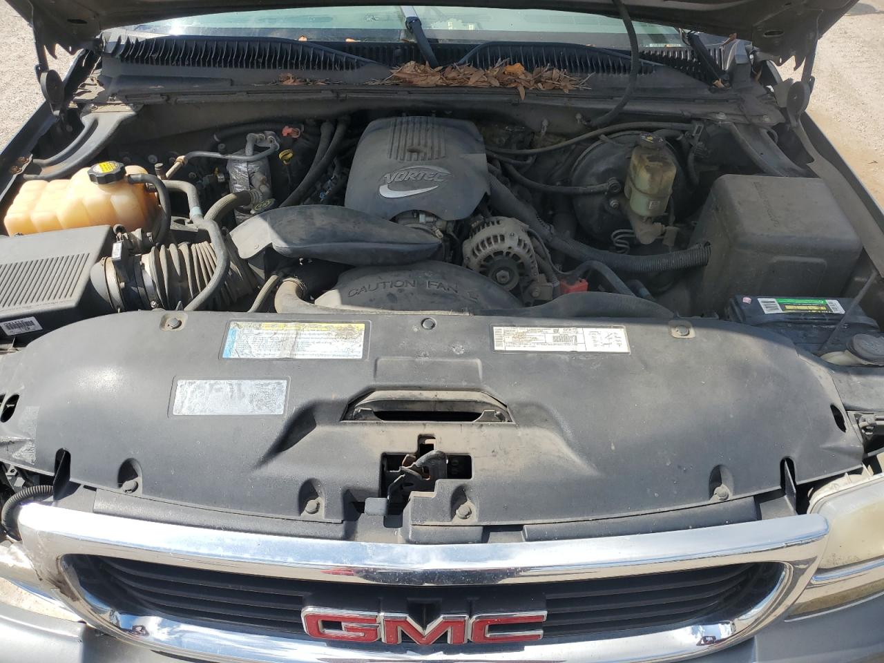 2001 GMC New Sierra C1500 VIN: 2GTEC19V211337003 Lot: 57173605