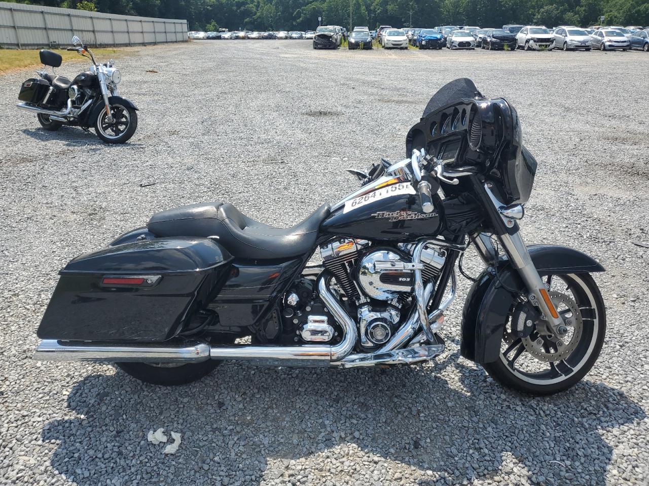 HARLEY-DAVIDSON FL 2016 VIN 1HD1KRM12GB659863