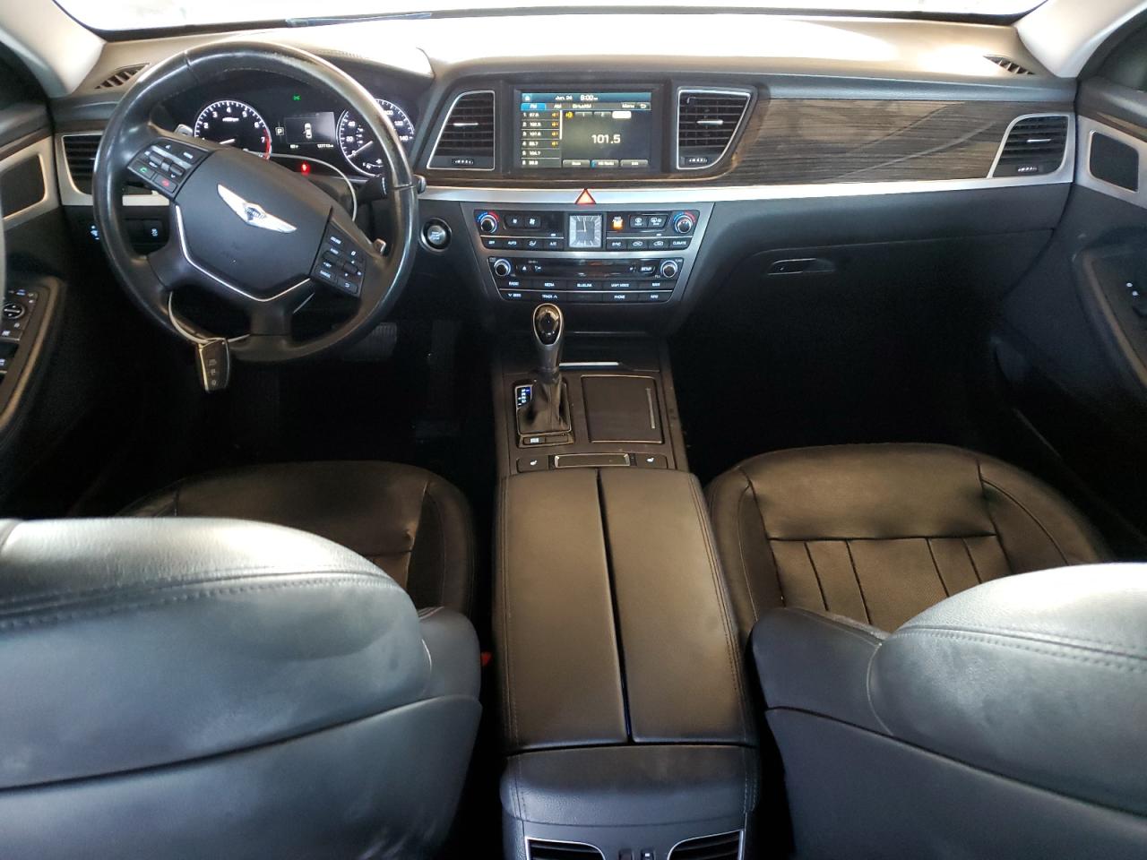 2015 Hyundai Genesis 3.8L VIN: KMHGN4JE2FU079993 Lot: 62161775