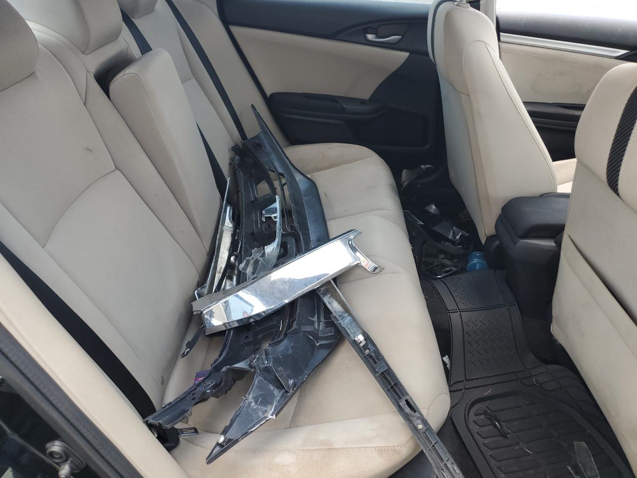 2017 Honda Civic Ex VIN: 19XFC2F88HE075560 Lot: 62559355