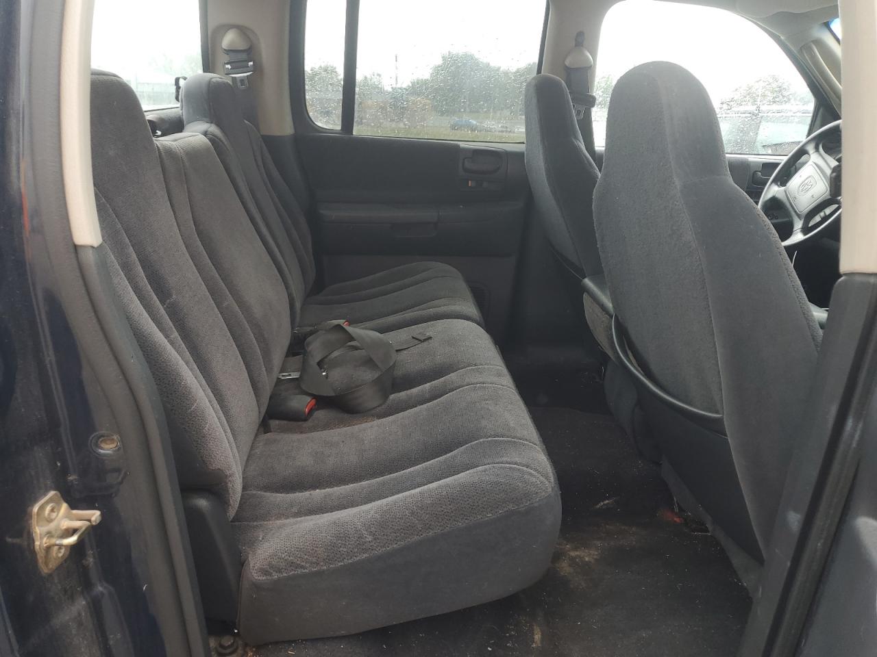 2002 Dodge Dakota Quad Sport VIN: 1B7HL38N42S564740 Lot: 62684305