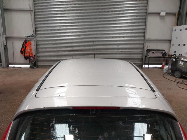 2011 FORD FIESTA EDG