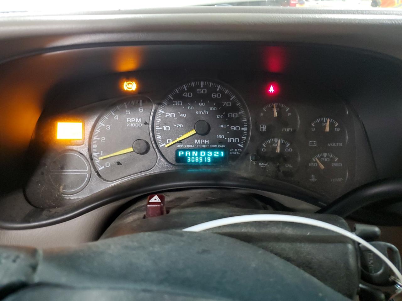 2001 GMC Yukon Xl K1500 VIN: 3GKFK16T31G182905 Lot: 60400425