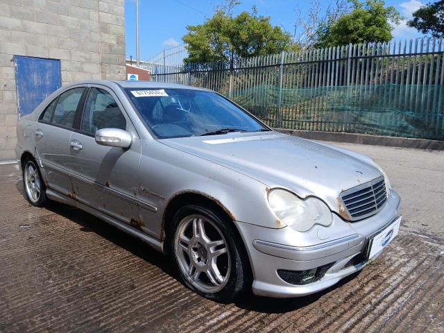 2001 MERCEDES BENZ C32 AMG