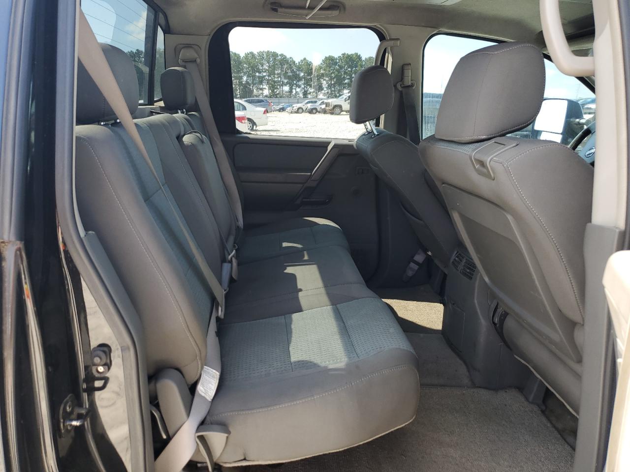 2005 Nissan Titan Xe VIN: 1N6BA07A75N574008 Lot: 62339775