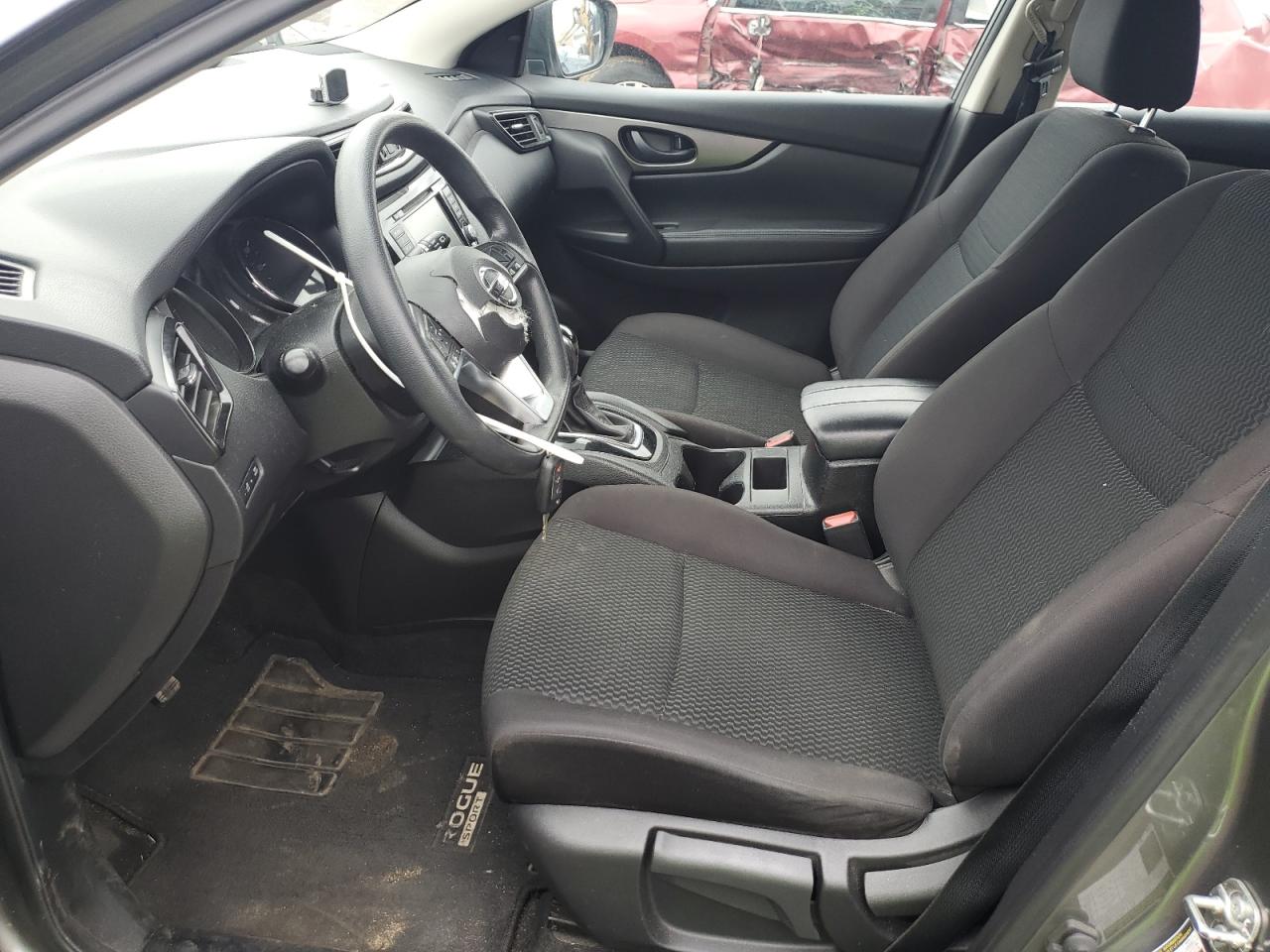 JN1BJ1CR4KW628331 NISSAN ROGUE 2019