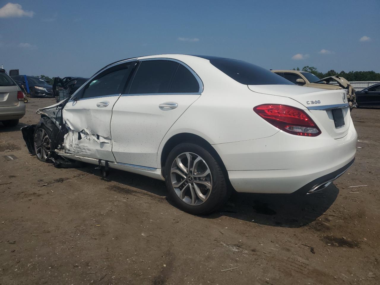 55SWF4KB2HU220007 MERCEDES-BENZ C-CLASS 2017