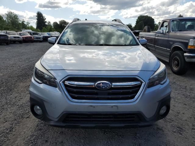  SUBARU OUTBACK 2019 Серебристый