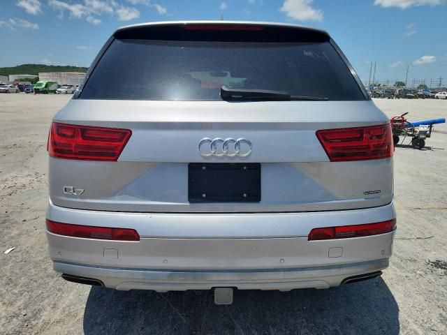  AUDI Q7 2018 Серебристый