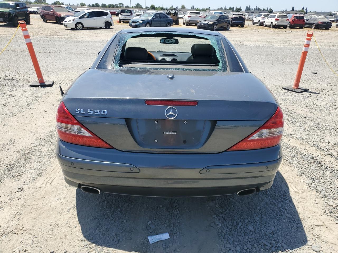 2007 Mercedes-Benz Sl 550 VIN: WDBSK71F37F128995 Lot: 62502195