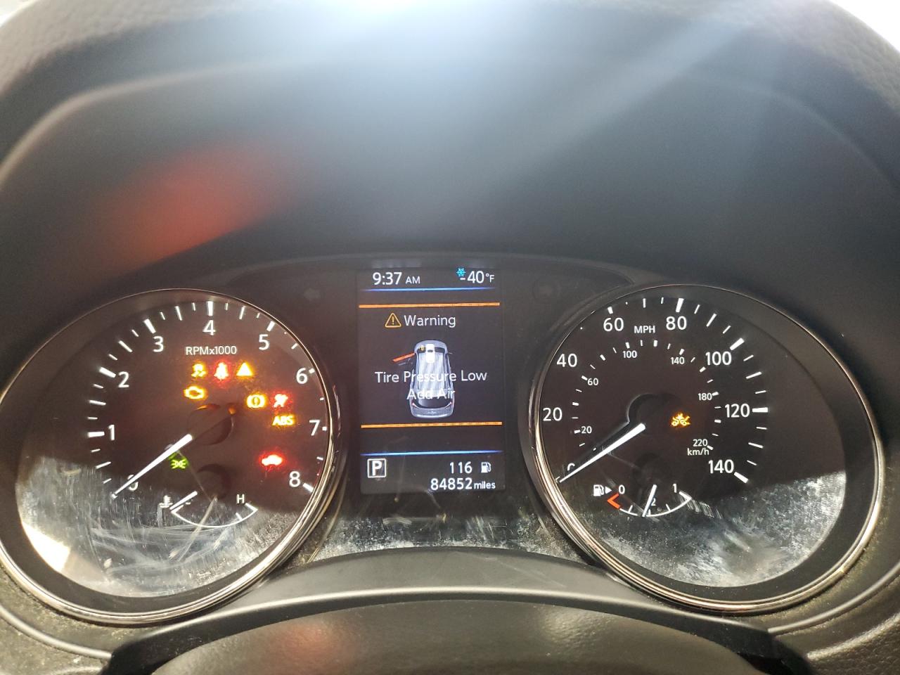 JN8AT2MV2JW326446 NISSAN ROGUE 2018