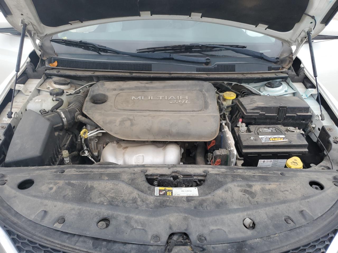 2015 Chrysler 200 Limited VIN: 1C3CCCABXFN722811 Lot: 60603345