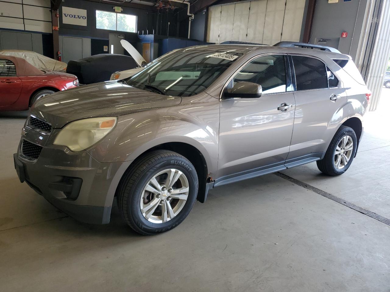 2011 Chevrolet Equinox Lt for Sale in East Granby, CT - Minor Dent/Scratches