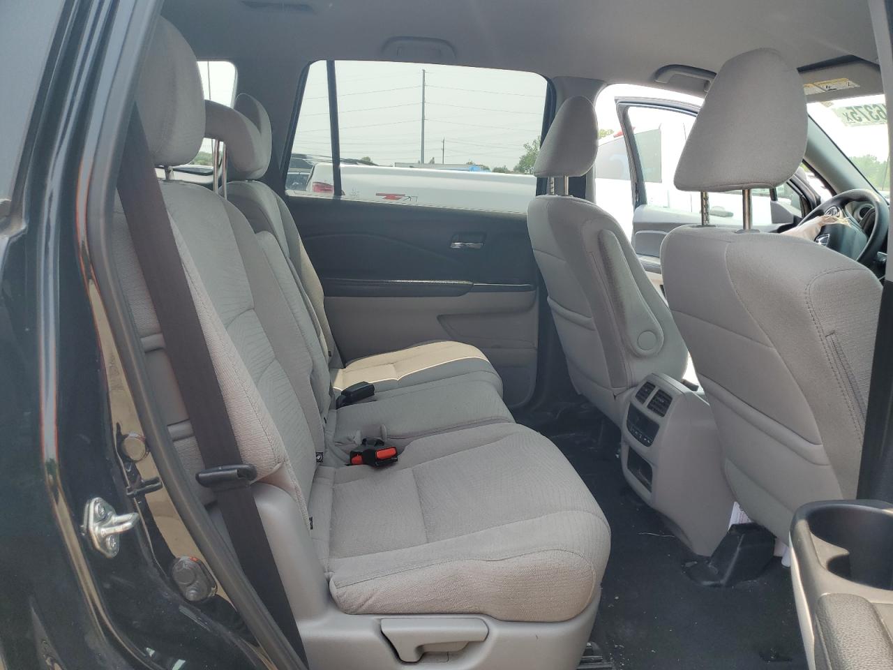 5FNYF6H33HB068194 HONDA PILOT 2017
