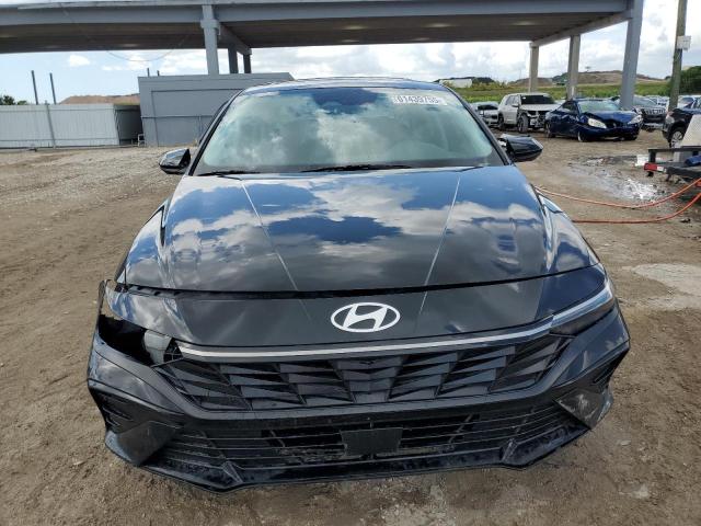  HYUNDAI ELANTRA 2024 Черный