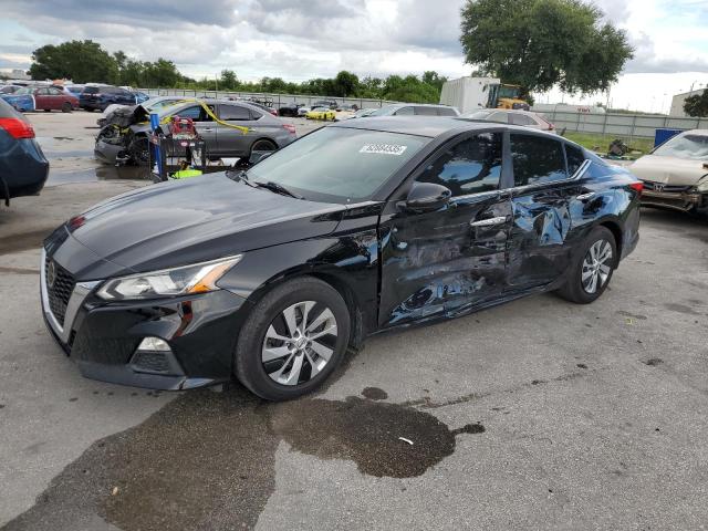  NISSAN ALTIMA 2019 Czarny