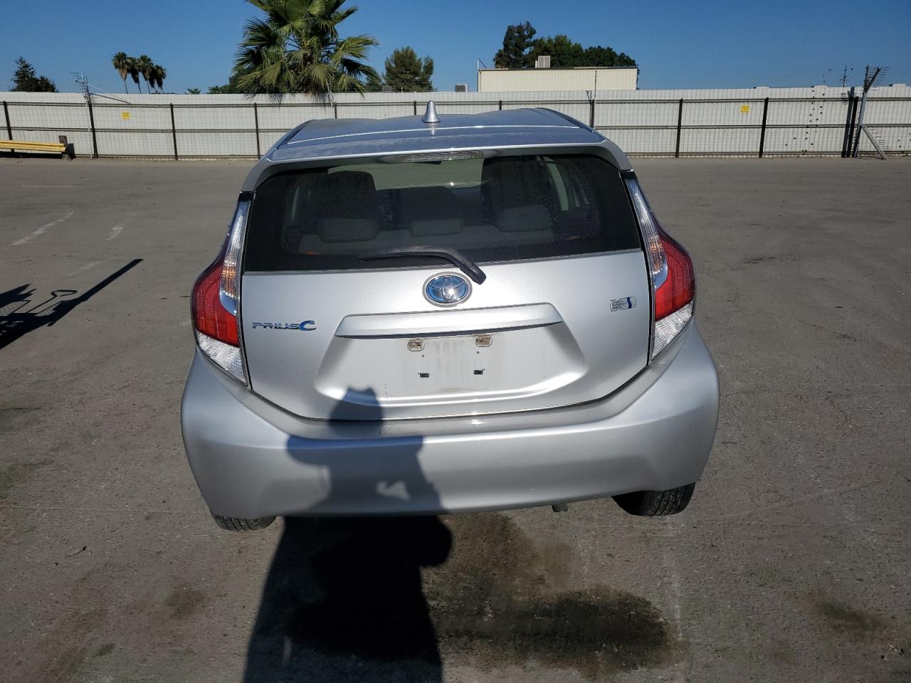 JTDKDTB3XG1137988 TOYOTA PRIUS 2016