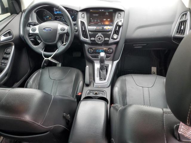 Седаны FORD FOCUS 2014 Белый