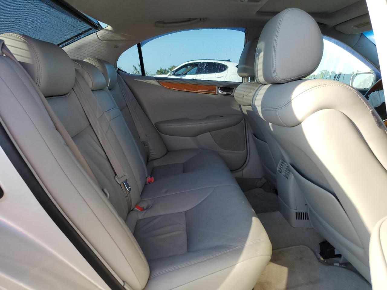 2005 Lexus Es 330 VIN: JTHBA30GX55127741 Lot: 61994905