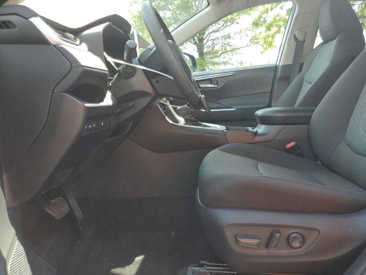 TOYOTA RAV4 2025 VIN 2T3W1RFV5SC330649 photo 7