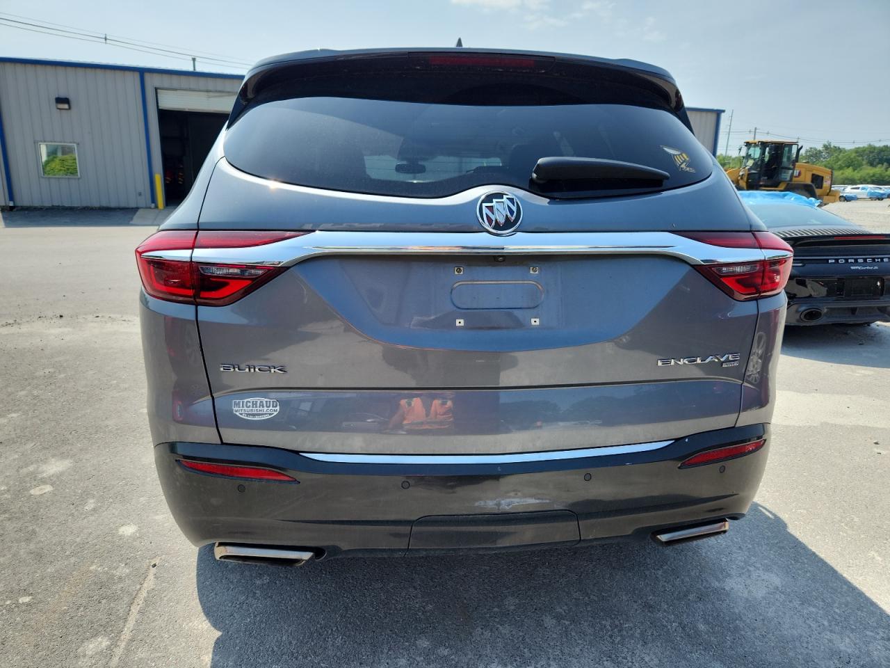 2018 Buick Enclave Essence VIN: 5GAEVAKW0JJ163159 Lot: 61822205