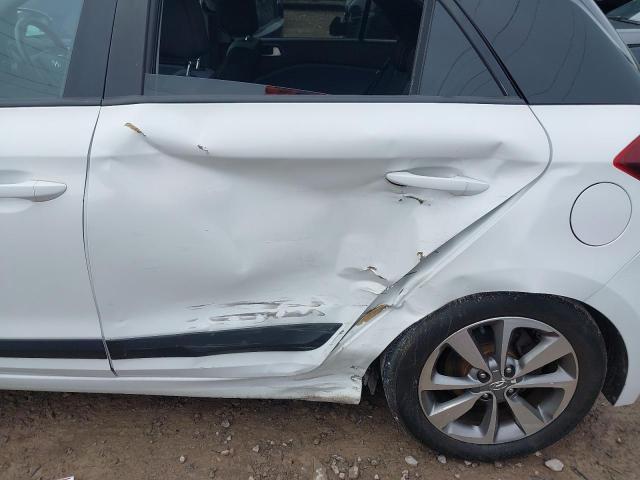 2017 HYUNDAI I20 PREMIU