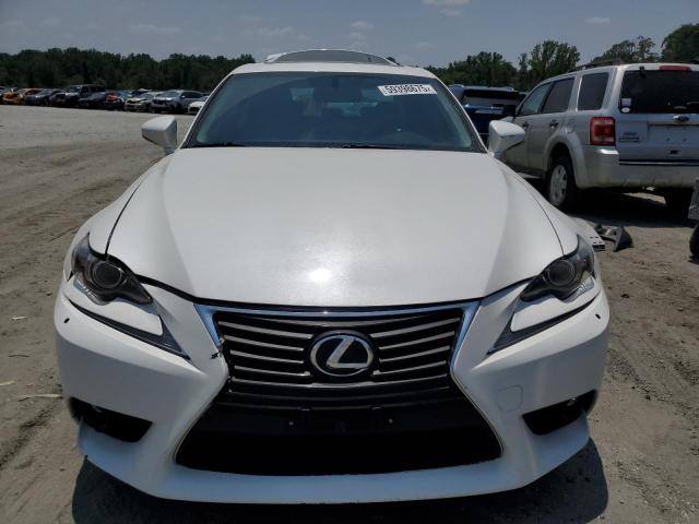  LEXUS IS 2016 Белы