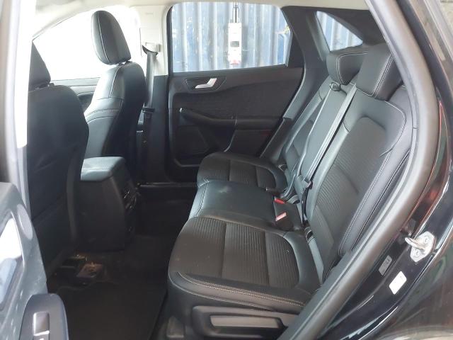 2021 FORD KUGA TITAN