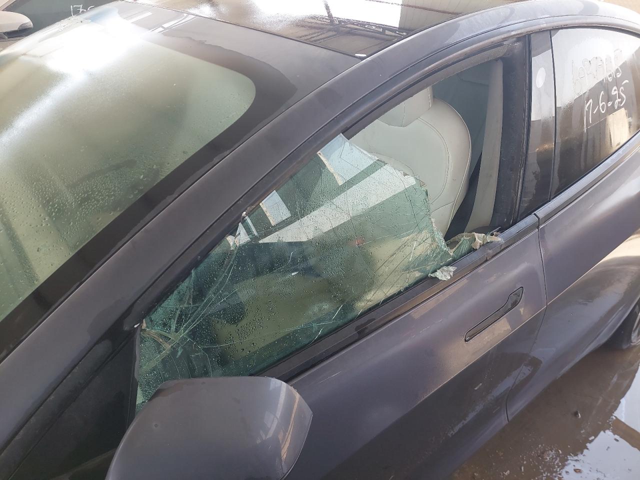 LRW3E7EL2PC686218 - 2023 Tesl MODEL 3 - #undefined