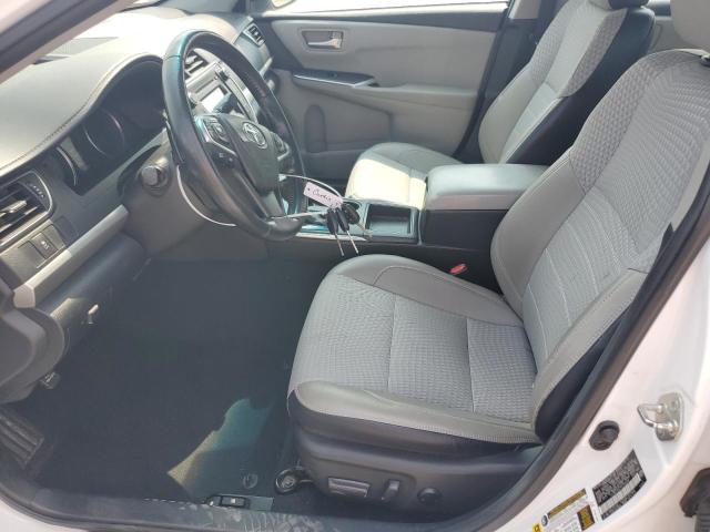  TOYOTA CAMRY 2015 Biały