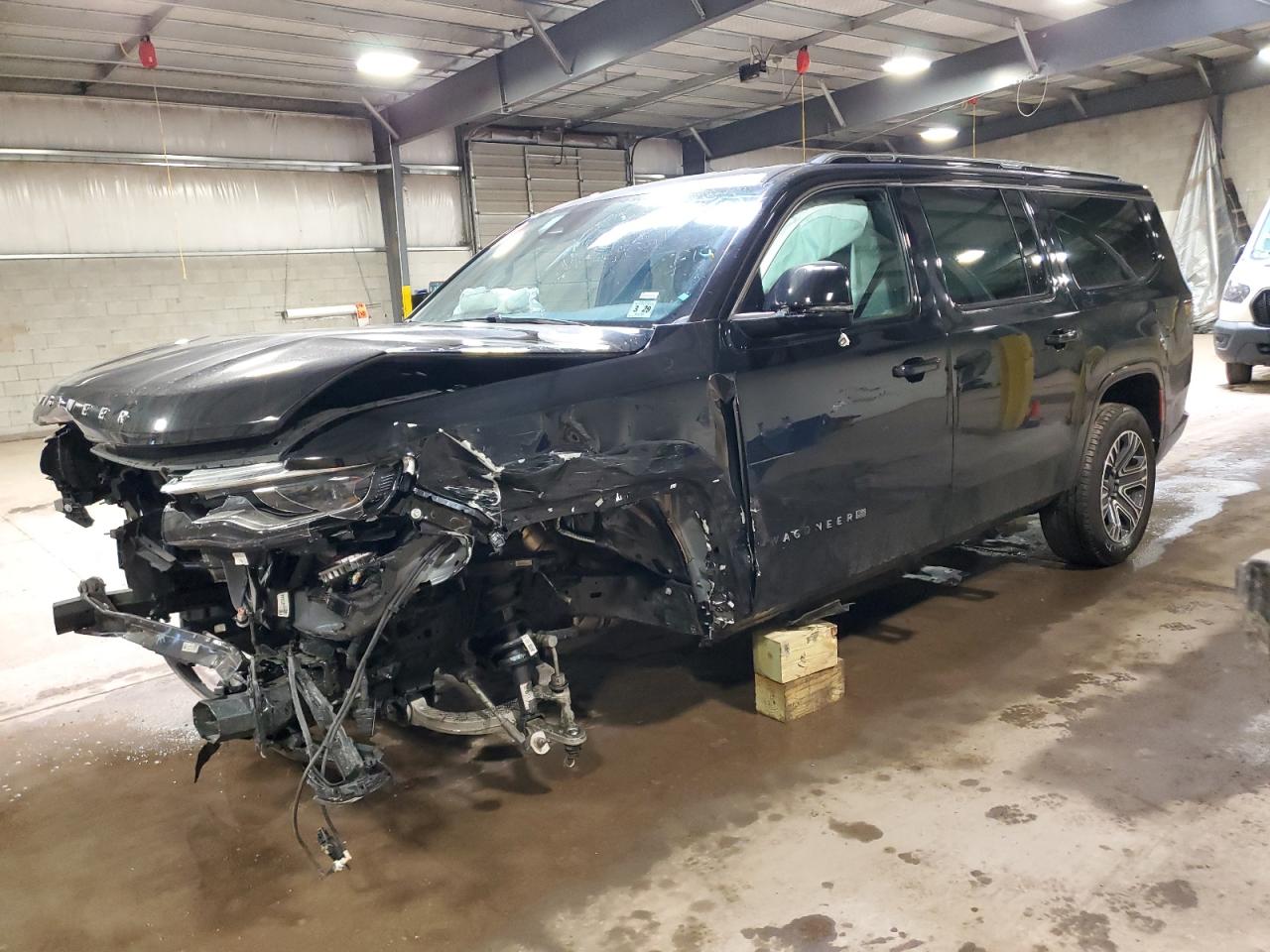 2024 Jeep Wagoneer L Series Ii zu verkaufen in Chalfont, PA - Front End