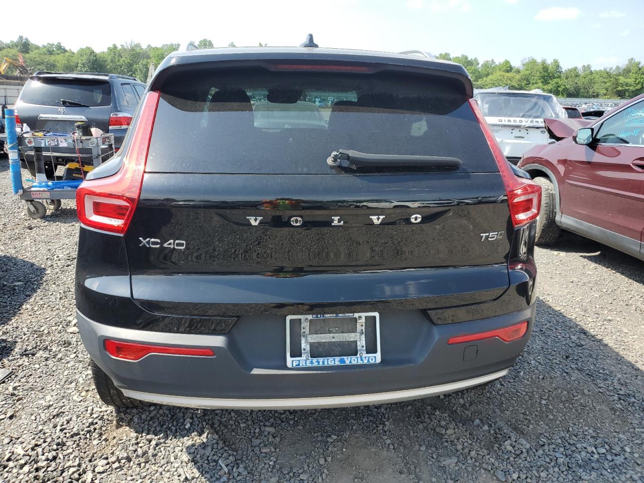2020 Volvo Xc40 T5 Momentum VIN: YV4162UK9L2251101 Lot: 61938055